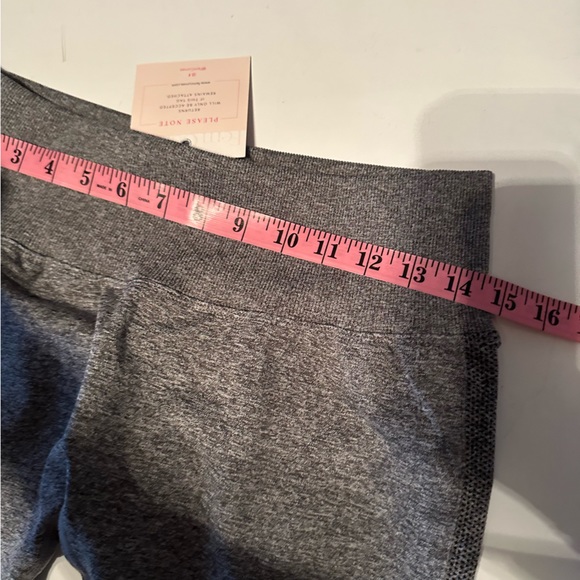 FEM Lot Of Two  Purple Fiorela Curve & Grey Sujey Scrunchy Booty Leggings NWT XL - Picture 15 of 16